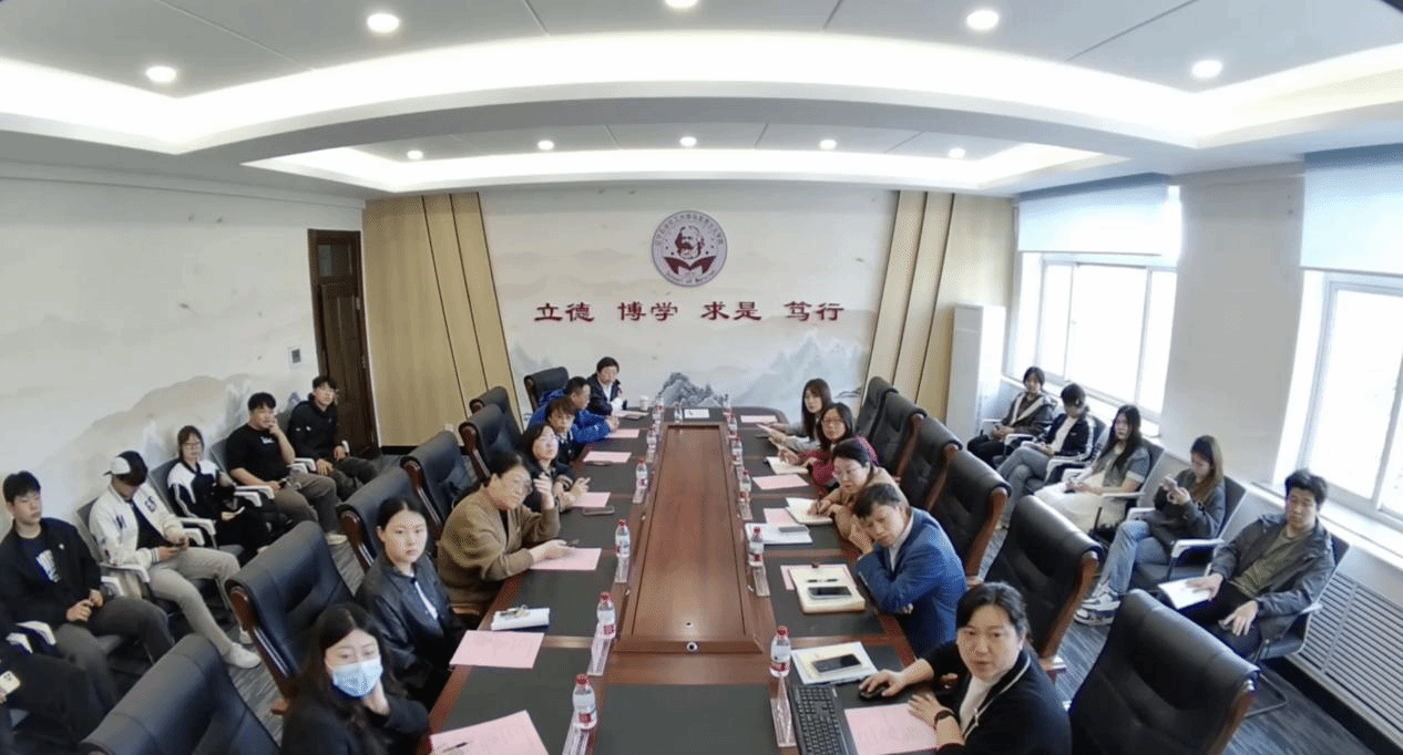 太阳成集团tyc33455cc官网举办2025年招生宣传培训会